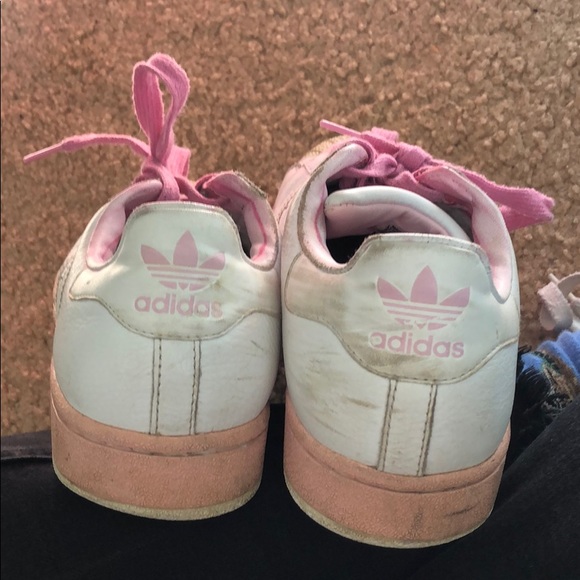 Pink Adidas Superstar shoes - Picture 6 of 6